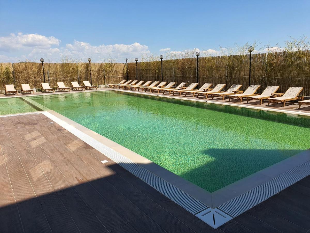 Amber Hotel Albania Спиле Екстериор снимка