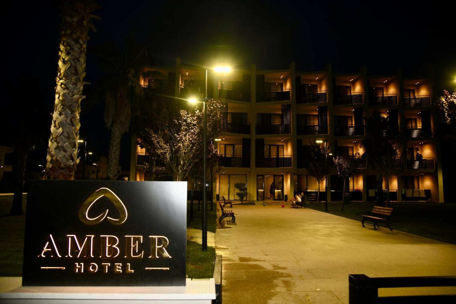 Amber Hotel Albania Спиле Екстериор снимка