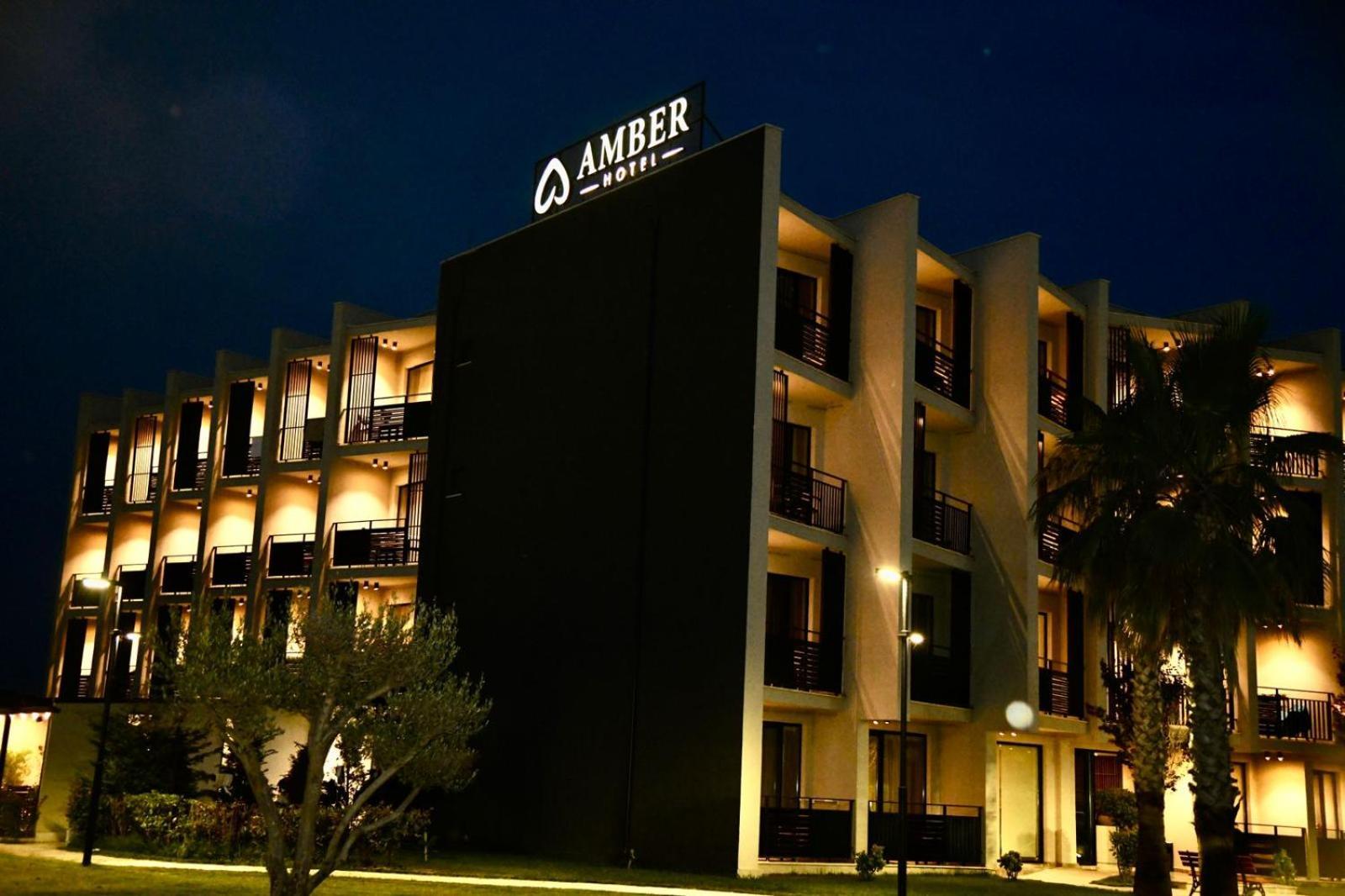 Amber Hotel Albania Спиле Екстериор снимка